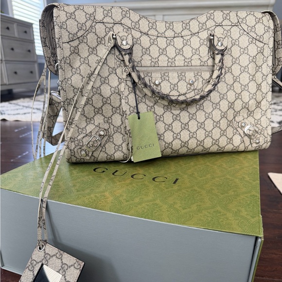Gucci x Balenciaga Bag NWT & box & dust bag! - Picture 3 of 13